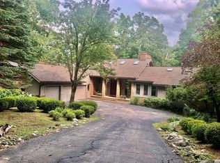 5261 Barber Rd, Metamora, MI 48455