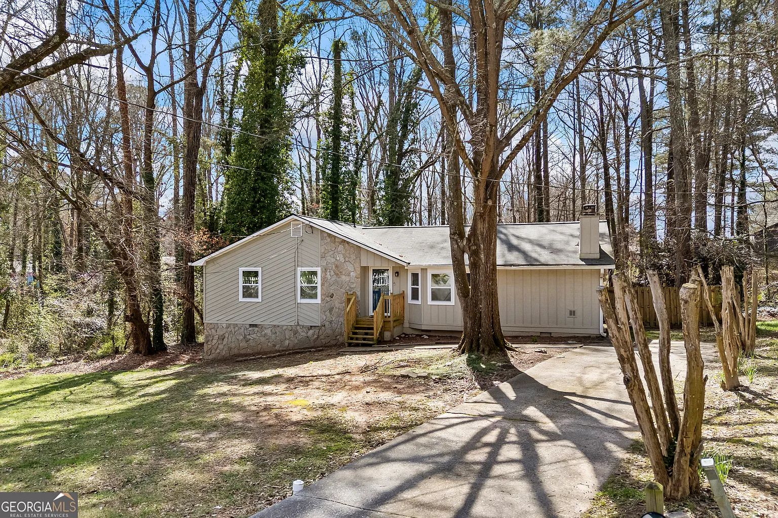 2493 Cherie Glen Rd photo 1