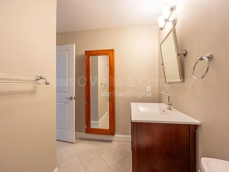 28 Armstrong Rd #C21 — Photo 14
