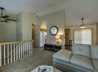 4214 N 169th St, Omaha, NE 68116