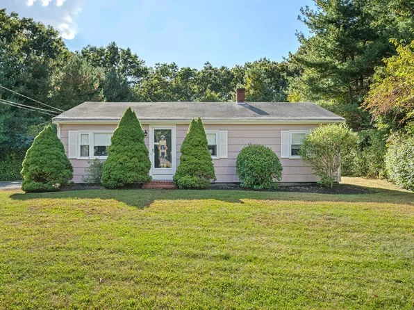140 Oak St, Halifax, MA 02338
