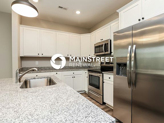 5th image of 130 Noble Park Cir