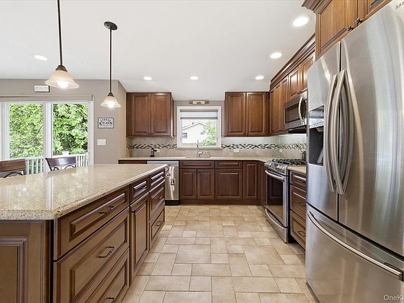 4th image of 40 Cambridge Road