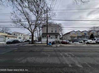 355 Bradley Ave, Staten Island, NY 10314