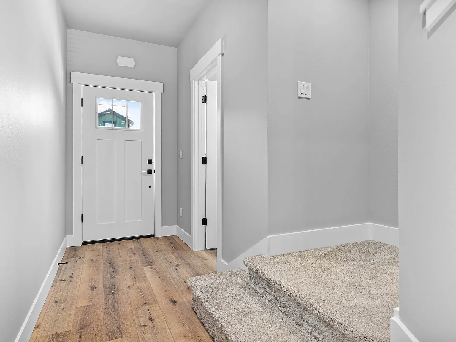 2205 Dejong Dr — Photo 4