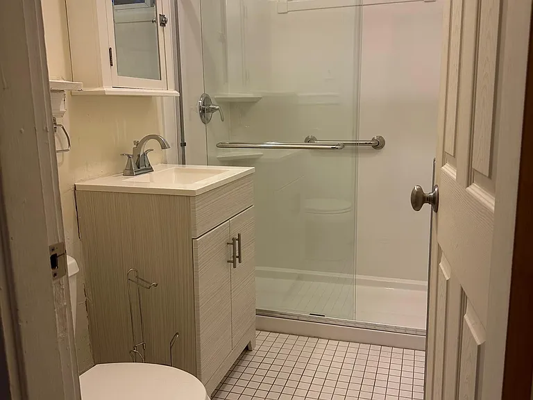 11 Segel St #3 — Photo 7