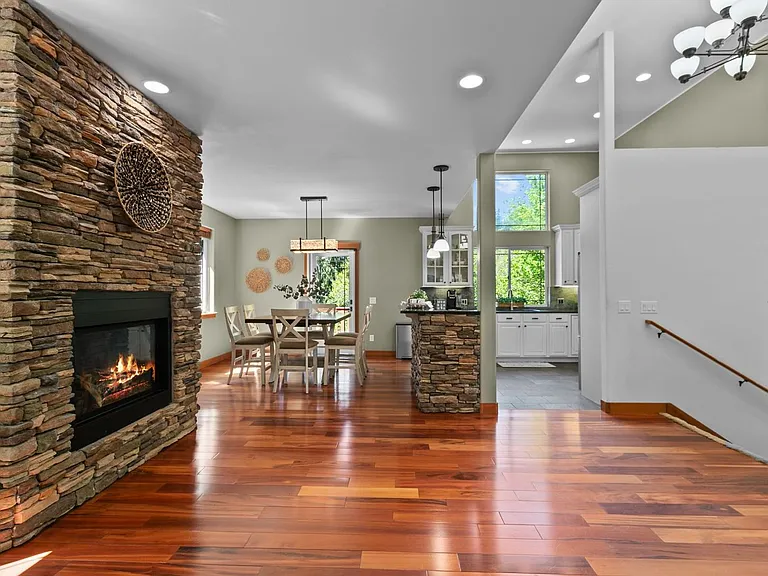 16 Sunflower Cir — Photo 8