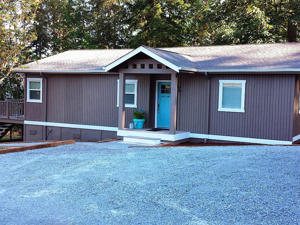 1st image of 891 SE Camano Dr