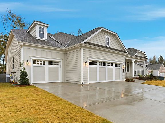 Rosewood Model Front Exterior