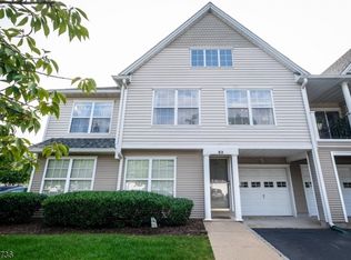 83 Mayer Dr, Clifton, NJ 07012
