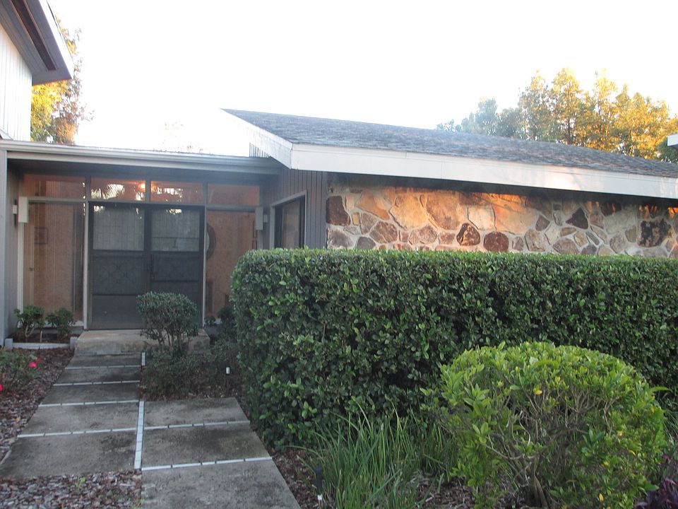 1st image of 112 Canterbury Dr