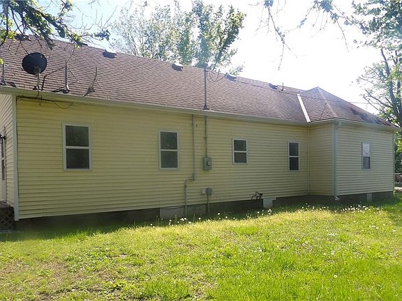 5th image of 316 N Hickory St