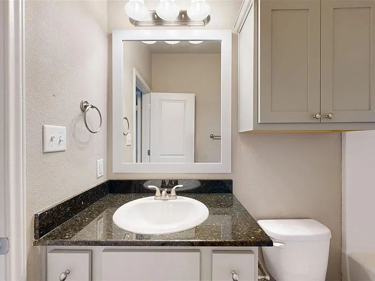 3519 Summerway Dr — Photo 12