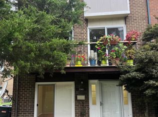 2340 Sun Valley Cir #2, Silver Spring, MD 20906
