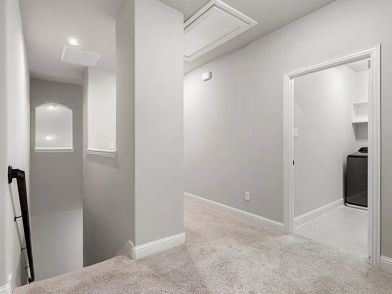 857 Dartford Dr — Photo 13