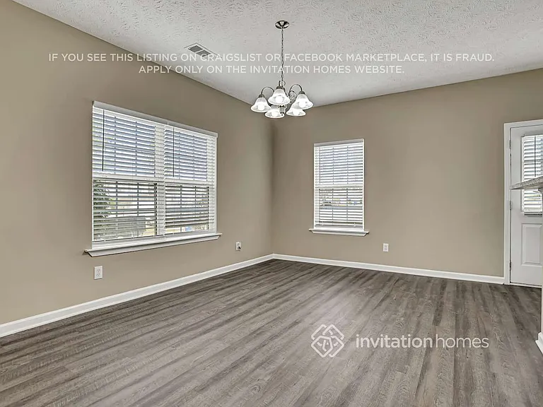 4099 Robin Cir — Photo 4