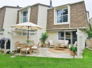 4 Paradise Blvd #5, Ramara, ON L0K1B0