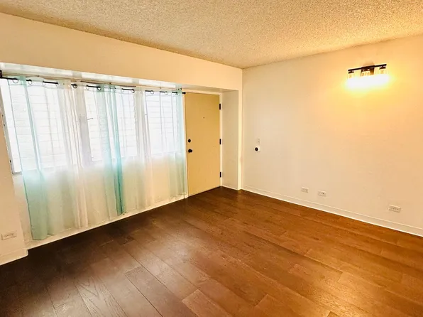 1516 Ward Ave APT 202, Honolulu, HI 96822