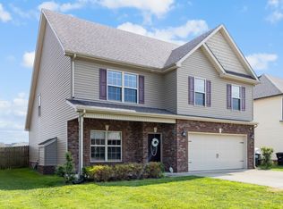 1012 Thrasher Dr, Clarksville, TN 37040