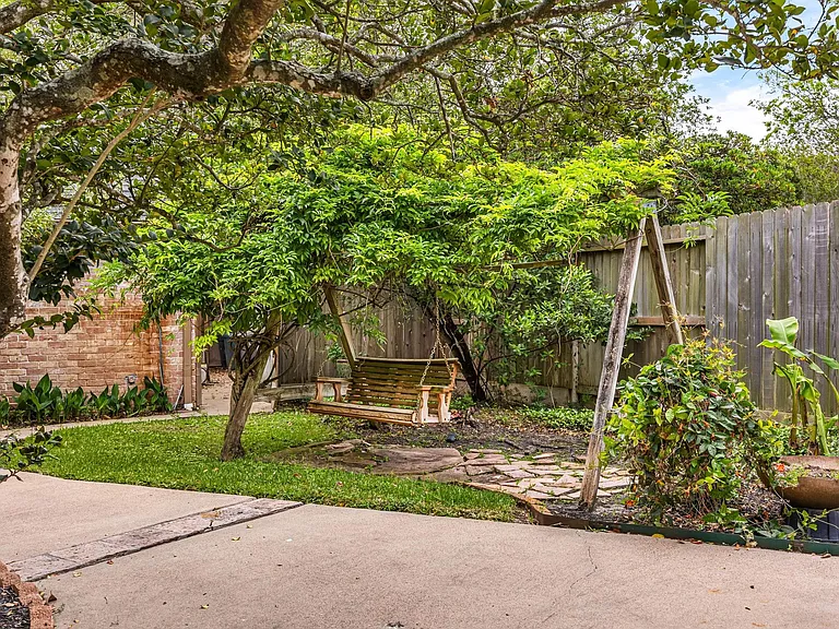 19823 Sunbridge Ln — Photo 38