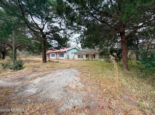 435 W River Rd, Palatka, FL 32177