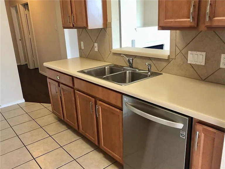 16100 Great Oaks Dr #4103 — Photo 5