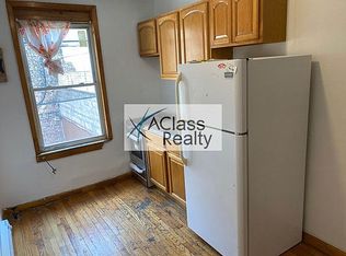 25-03 Steinway St #A2, Astoria, NY 11103
