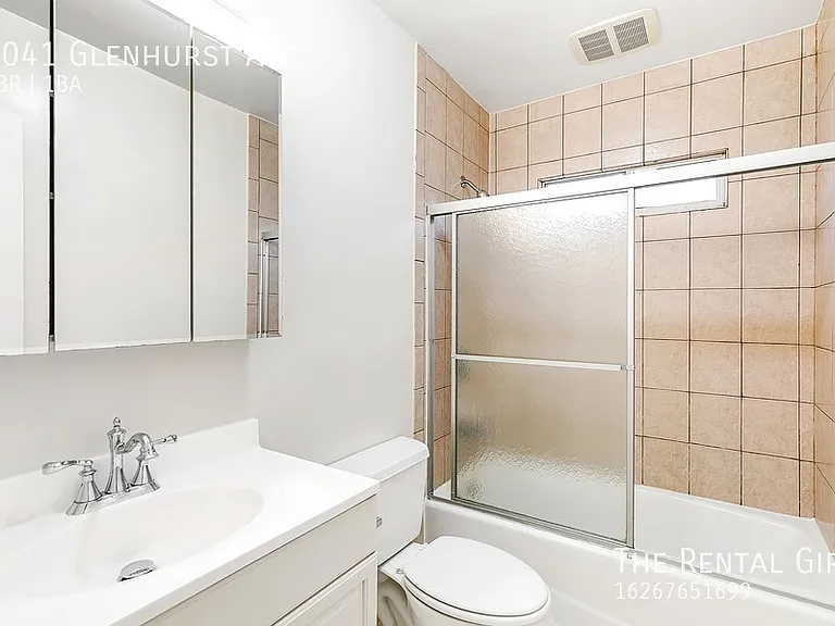 3041 Glenhurst Ave — Photo 8