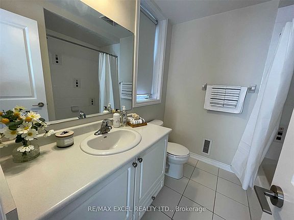 5th image of 276 Littlewood Dr #205