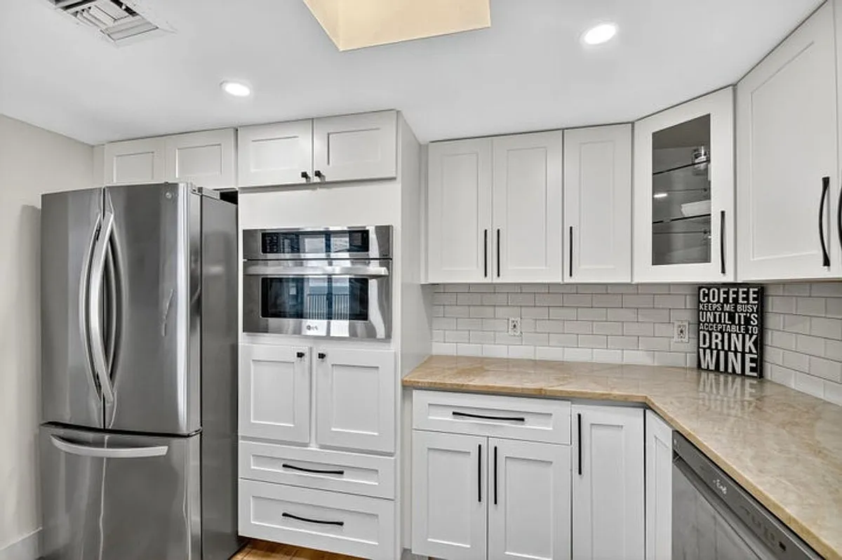 Building Photo - 3610 S Ocean Blvd #608