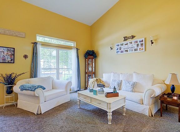 5th image of 6817 Sahara Dr