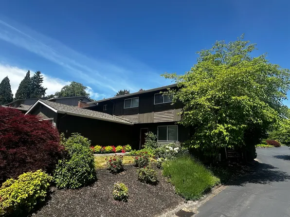 21 Britten Ct, Lake Oswego, OR 97035