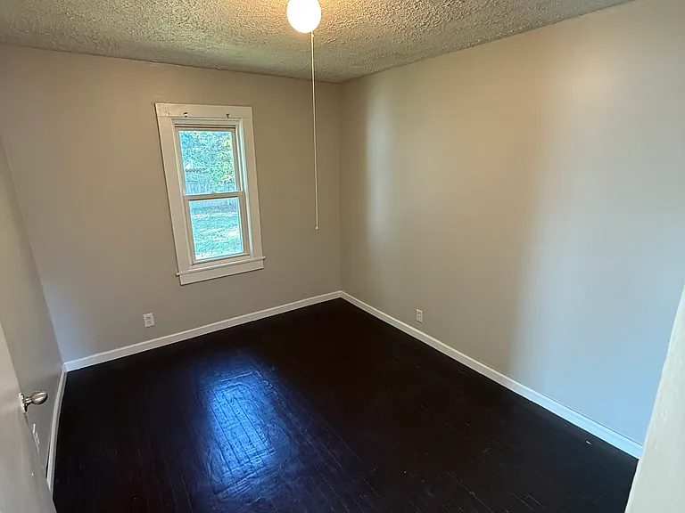 36 Gale Dr — Photo 6