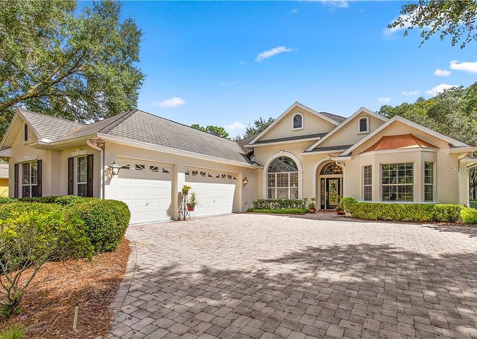 1st image of 6422 Wisteria Loop