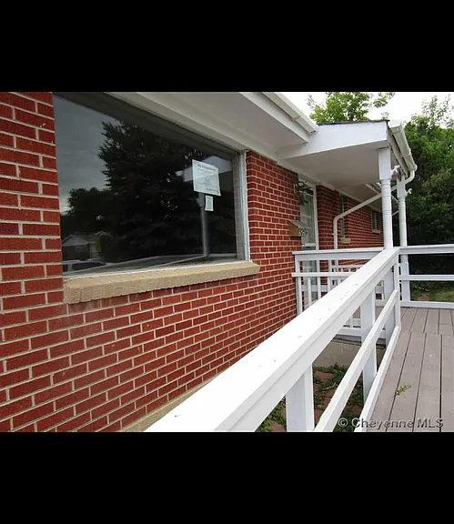 5036 Sagebrush Ave — Photo 2