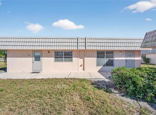 201 Bedford Trl #F121, Sun City Center, FL 33573