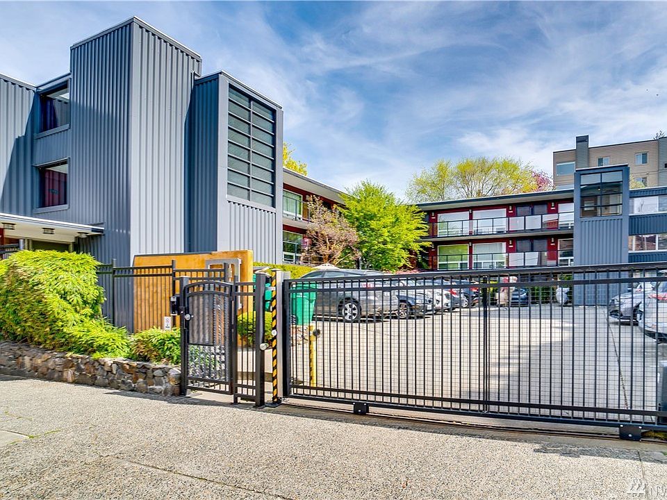 1st image of 752 Bellevue Ave E APT 305