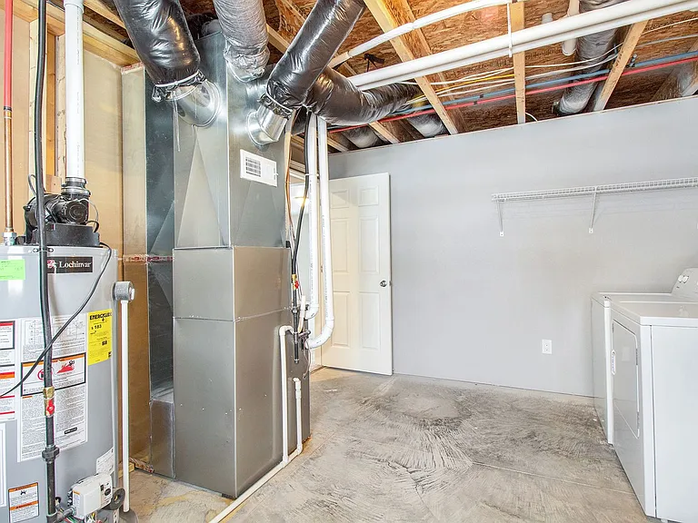 7689 Courtyard Pl — Photo 10
