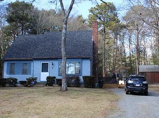 89 Overlook Cir, East Falmouth, MA 02536