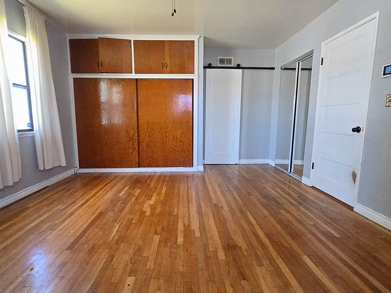 726 N Foxdale Ave — Photo 16