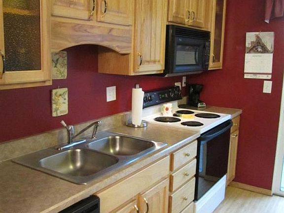 4th image of 5205 S Eaglesnest Dr #88