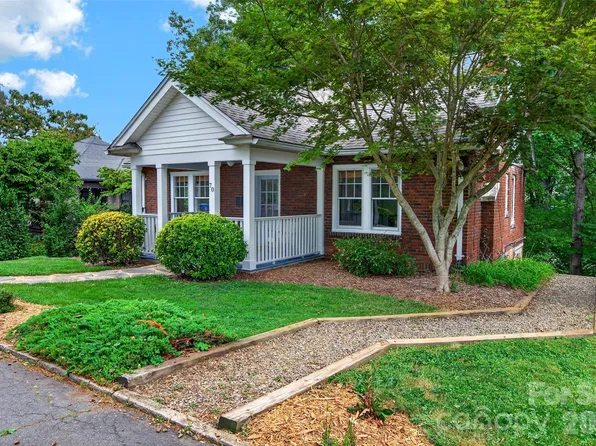 70 Saint Dunstans Cir, Asheville, NC 28803