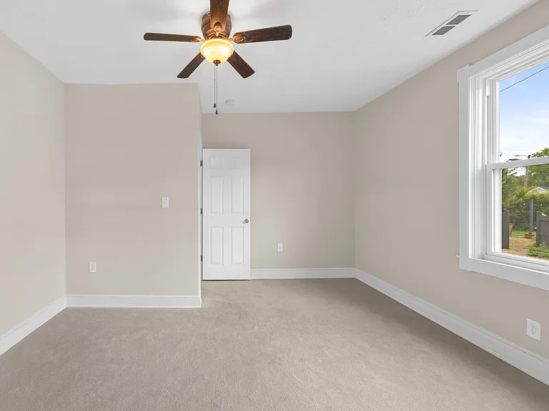 16 Saco St — Photo 14