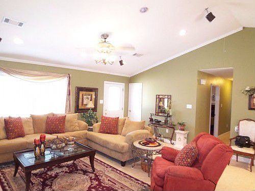 2nd image of 410 Gaywood Ln