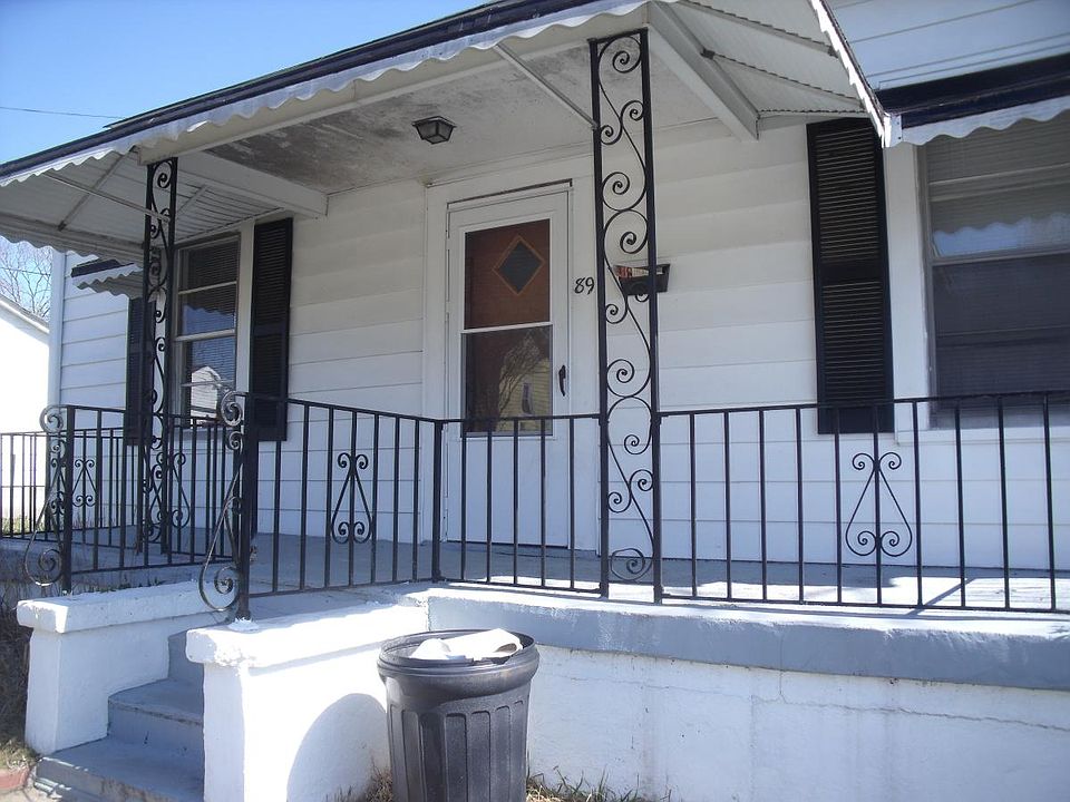 1st image of 89 Stokesland Ave