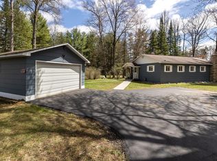 N7239 Stroika Ct, Crivitz, WI 54114