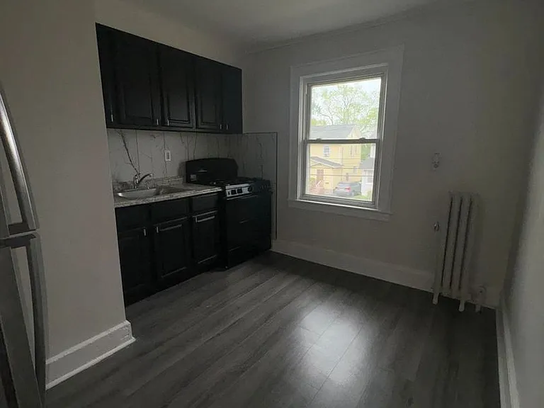 28 Beechwood Pl — Photo 12