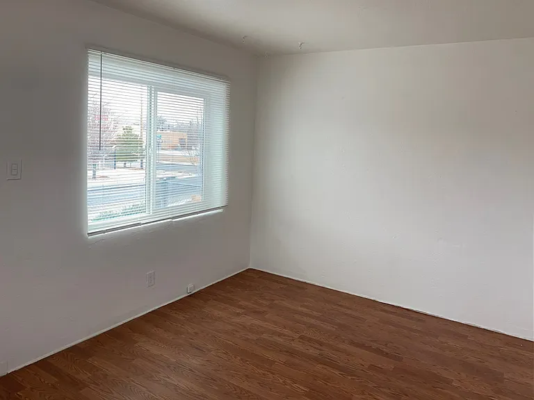1507 Lead Ave SE #1507 — Photo 2