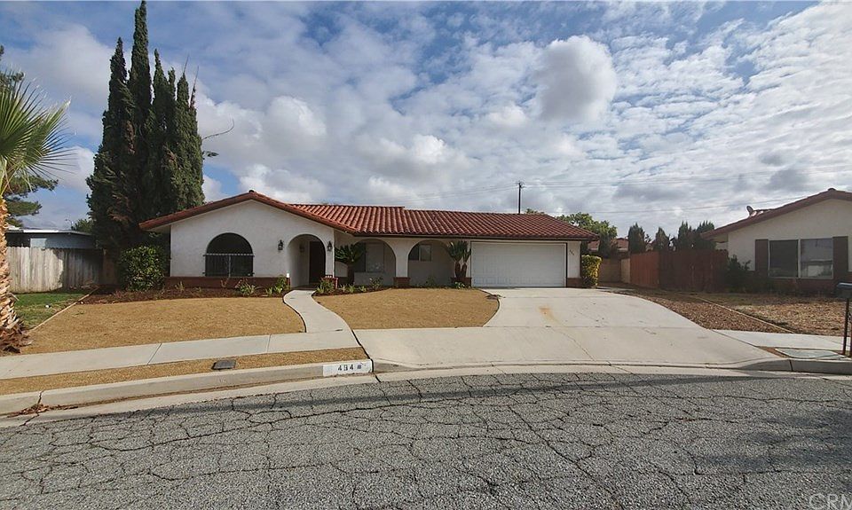 1st image of 484 E Morningside Ct