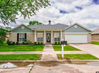 1881 Woodbridge Dr, Sulphur Springs, TX 75482